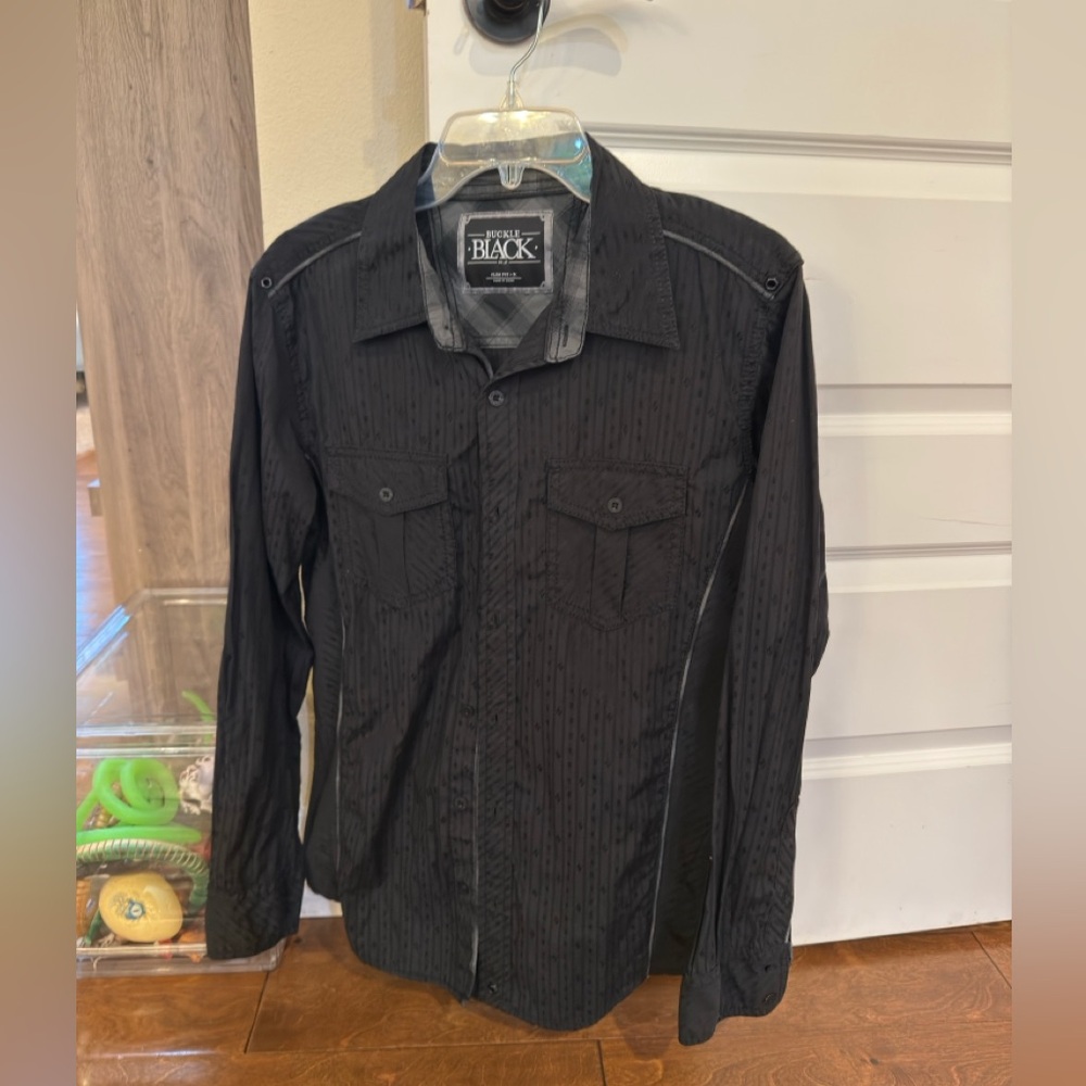 Buck Black Button up